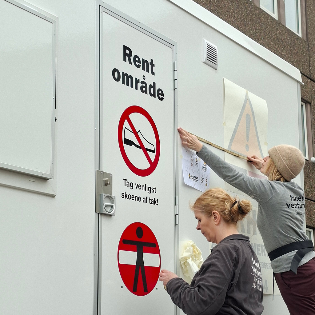 folie-dekoration, hv-reklame, skilte, facader, huset venture aarhus, bildekoration